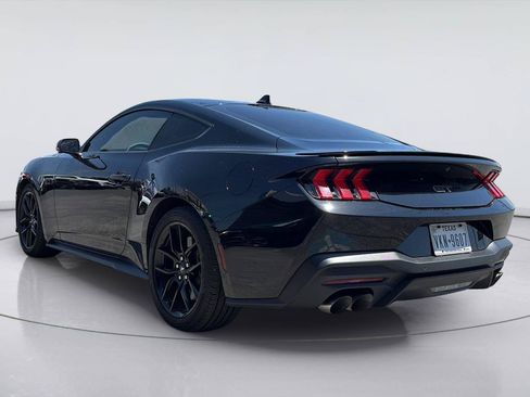 Used 2024 Ford Mustang GT Premium RWD image 4