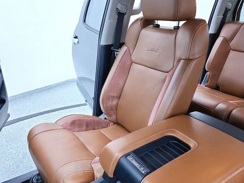 Used 2018 Toyota Tundra 1794 Edition image 22