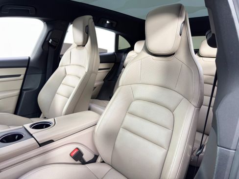 Used 2024 Porsche Taycan 4 Cross Turismo image 38