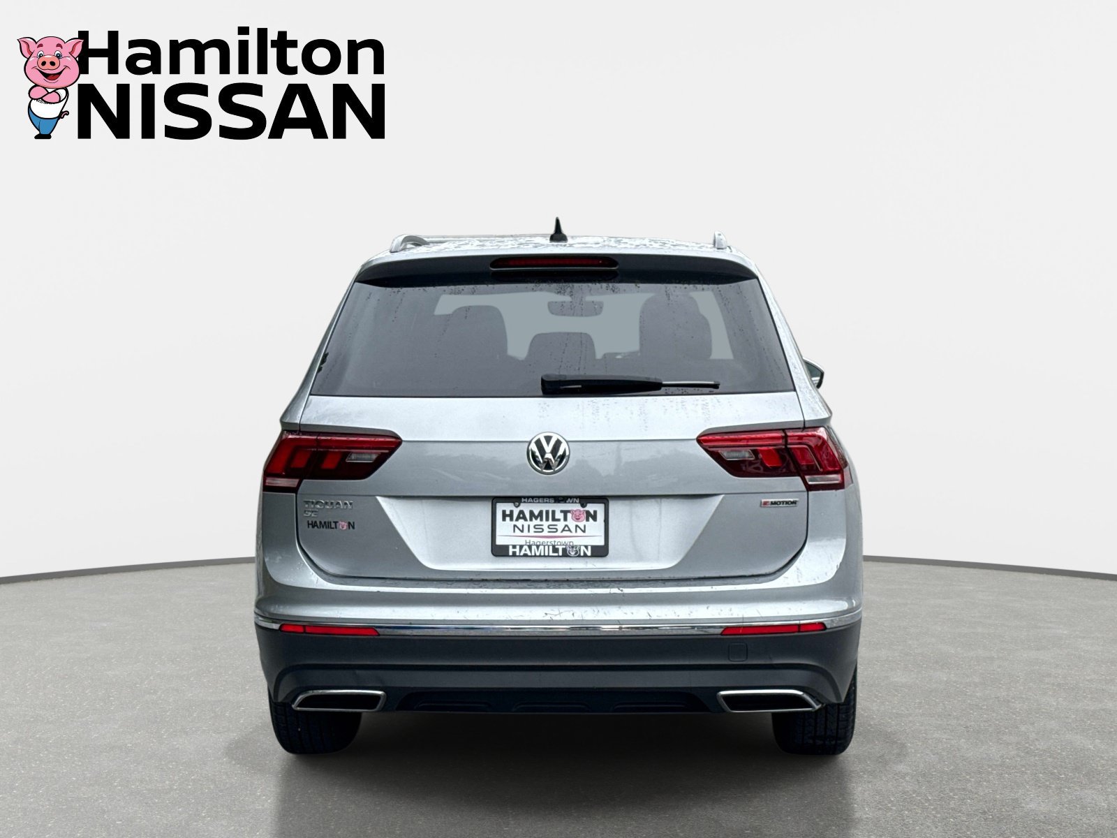 Used 2021 Volkswagen Tiguan SE w/ Panoramic Sunroof Package AWD/4WD image 3