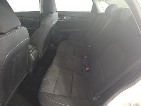 Used 2021 Kia Forte LXS image 10