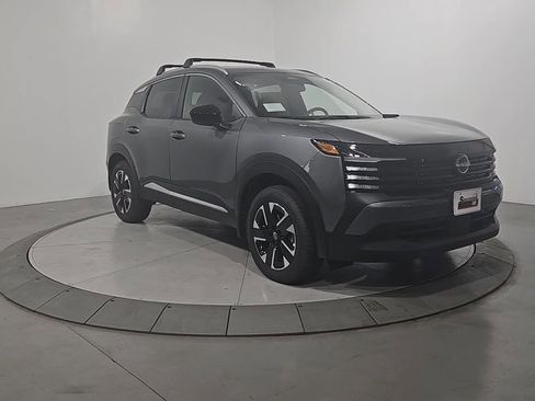 New 2026 Nissan Kicks SV image 7