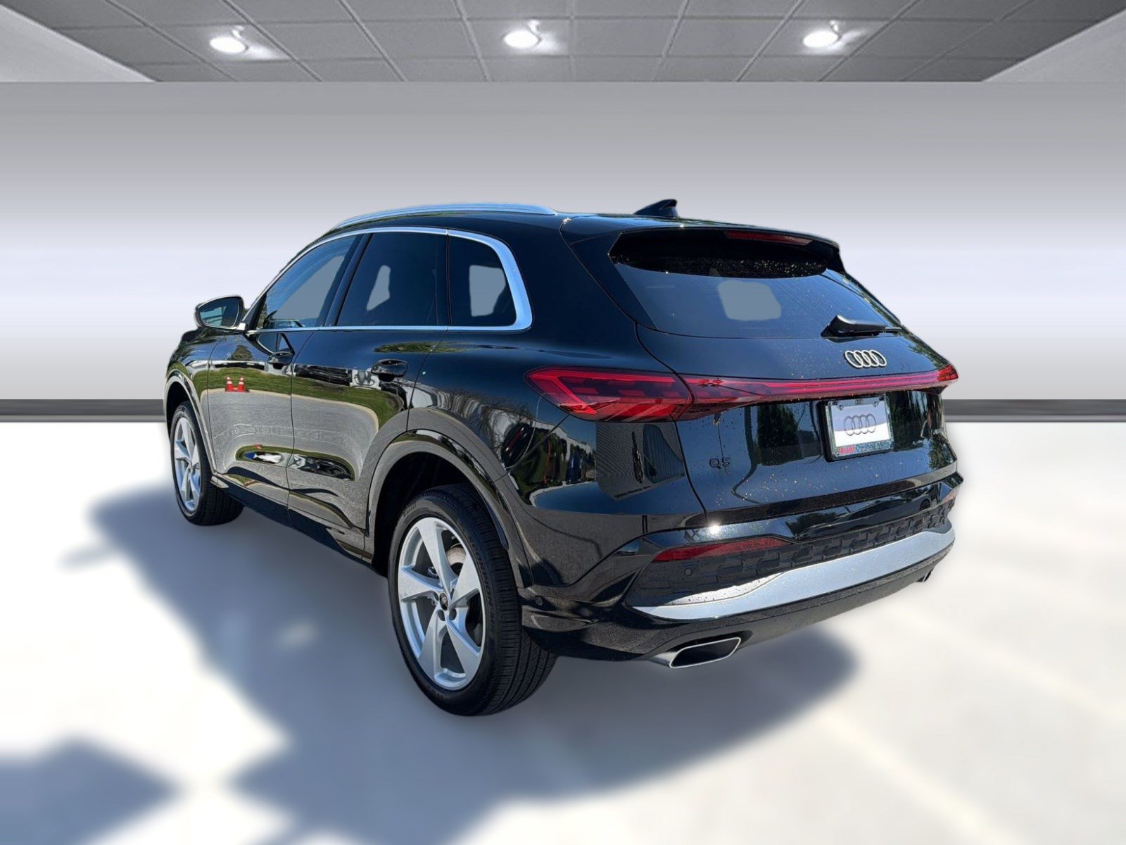 New 2026 Audi Q5 Premium Plus w/ Premium Plus AWD/4WD image 3