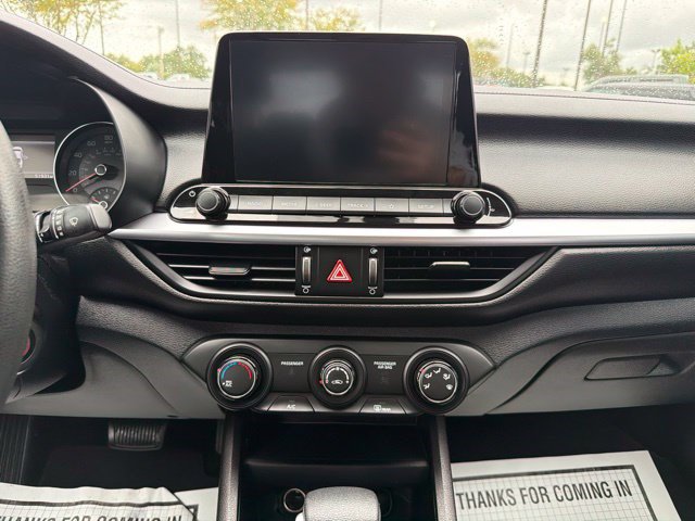 Used 2022 Kia Forte LXS FWD image 23