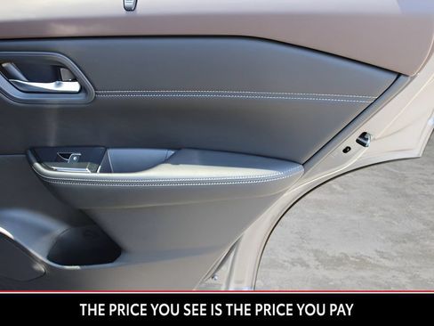 Used 2023 Nissan Rogue SL w/ SL Premium Package AWD/4WD image 24