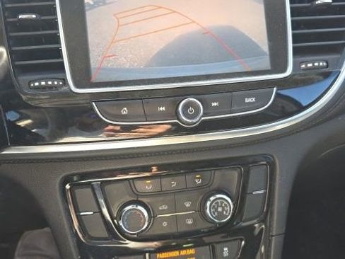 Used 2017 Buick Encore Preferred image 8