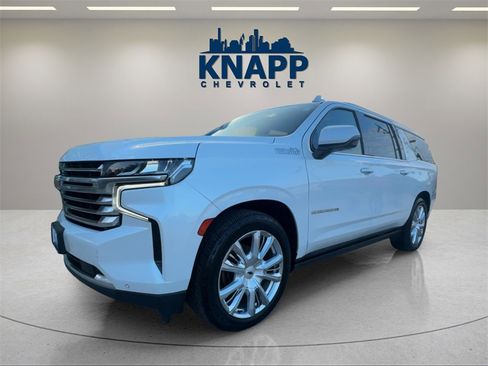 Used 2021 Chevrolet Suburban High Country image 1