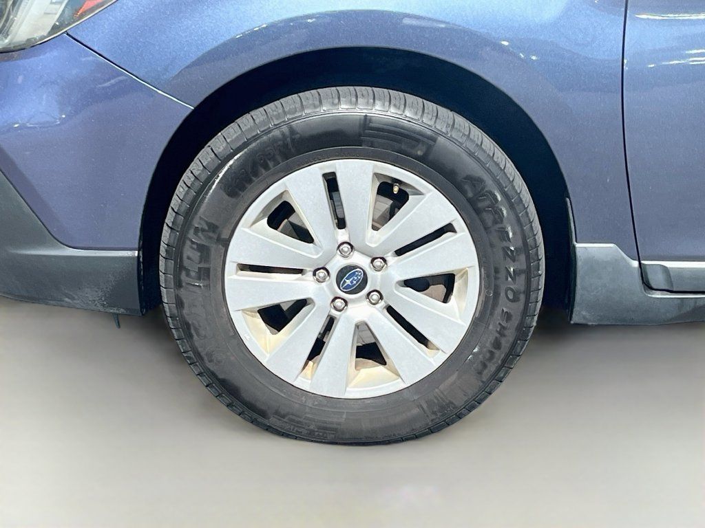 Used 2018 Subaru Outback 2.5i AWD/4WD image 28