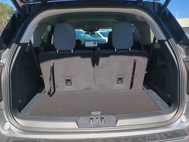 New 2026 Ford Explorer Active w/ Active Comfort Package RWD image 13