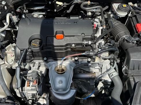 Used 2023 Honda Civic Sport image 18
