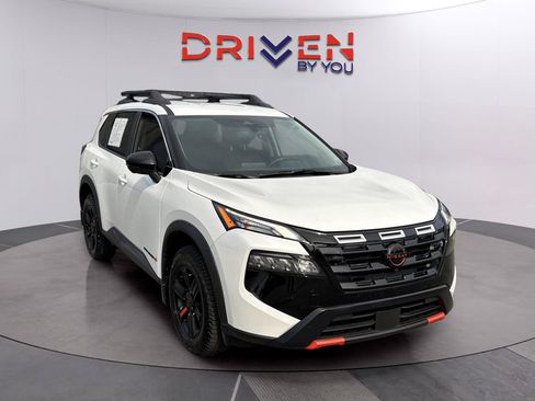 Used 2025 Nissan Rogue SV w/ Rock Creek Premium Package AWD/4WD image 7