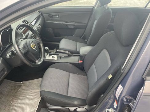 Used 2009 MAZDA MAZDA3 i Touring Value FWD image 12