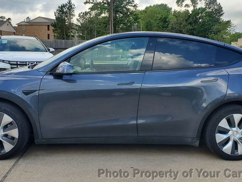 Used 2020 Tesla Model Y Long Range image 4
