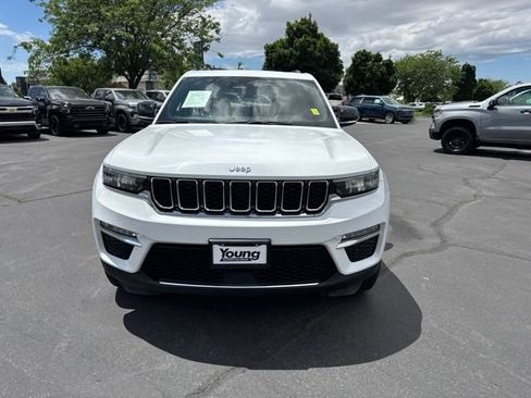 Used 2024 Jeep Grand Cherokee Limited 4xe AWD/4WD image 2