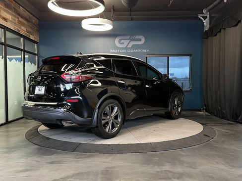 Used 2020 Nissan Murano Platinum w/ Cargo Package image 3
