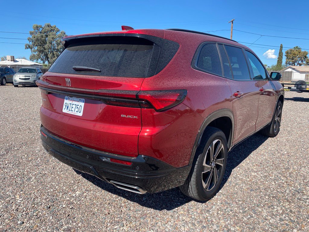 Used 2026 Buick Enclave Sport Touring FWD image 4