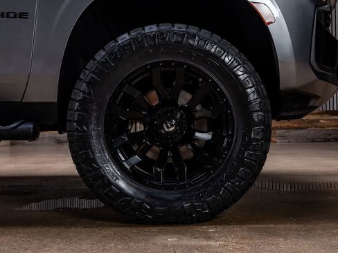 Used 2021 Chevrolet Tahoe Z71 AWD/4WD image 12
