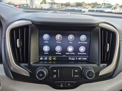 Used 2024 GMC Terrain Denali w/ Denali Premium Package image 14