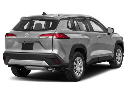Used 2023 Toyota Corolla Cross L FWD image 2