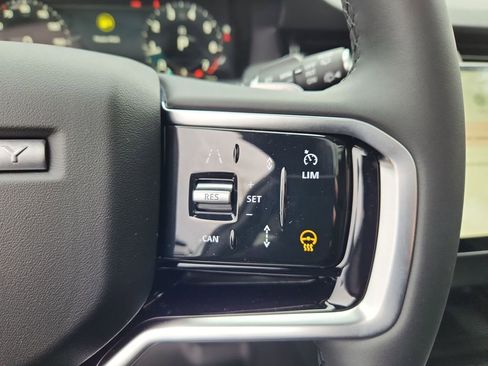 New 2026 Land Rover Discovery Sport Landmark AWD/4WD image 20