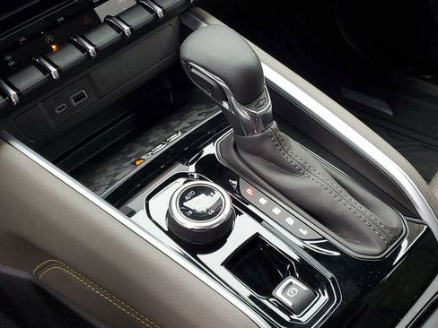 New 2026 Chevrolet Colorado ZR2 w/ Technology Package image 76