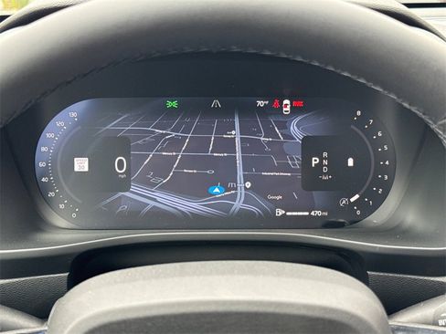 New 2026 Volvo XC40 B5 Plus w/ Protection Package Premier image 24