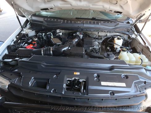 Used 2022 Ford F250 XL w/ Power Equipment Group AWD/4WD image 40