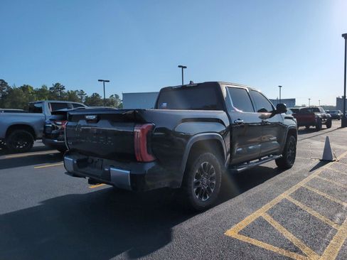 Used 2024 Toyota Tundra Limited image 3