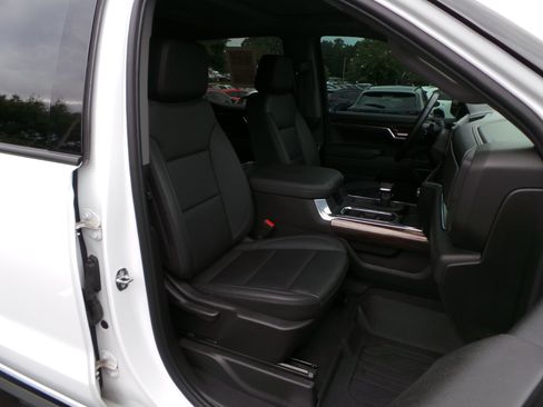 Used 2024 GMC Sierra 1500 Elevation w/ Elevation Premium Package AWD/4WD image 19