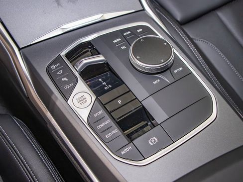 Used 2025 BMW 230i xDrive Coupe w/ Convenience Package image 19