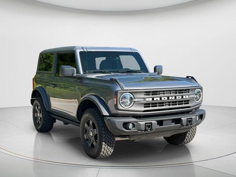 Used 2024 Ford Bronco Black Diamond AWD/4WD image 3