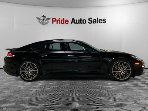 Used 2023 Porsche Panamera 4 w/ Premium Package image 4