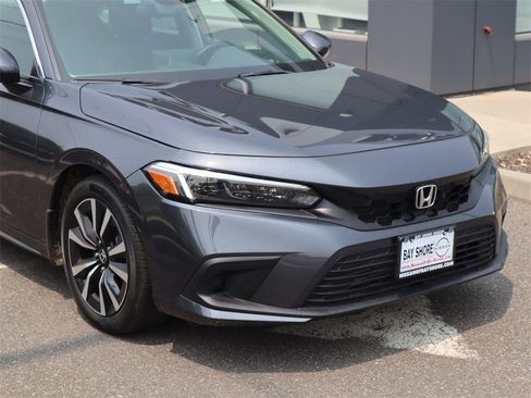 Used 2023 Honda Civic EX-L image 4