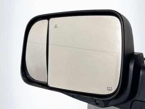 Used 2021 RAM 1500 Laramie AWD/4WD image 14