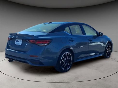 Certified 2024 Nissan Sentra SR w/ SR Premium Package image 9
