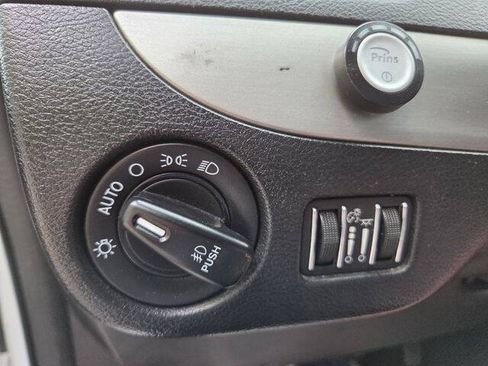 Used 2020 Dodge Grand Caravan GT FWD image 23