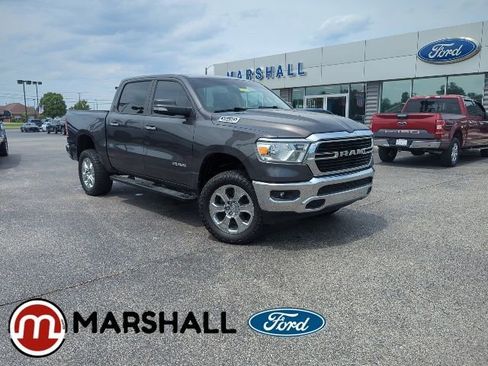 Used 2020 RAM 1500 Big Horn AWD/4WD image 1