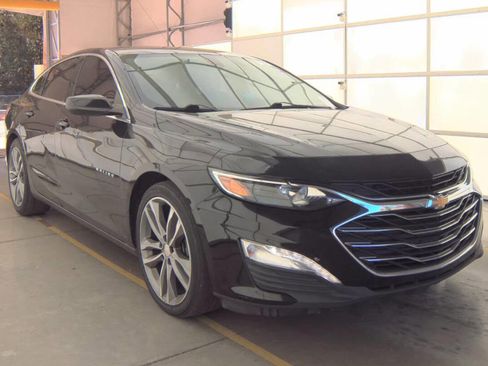 Used 2020 Chevrolet Malibu LT image 4
