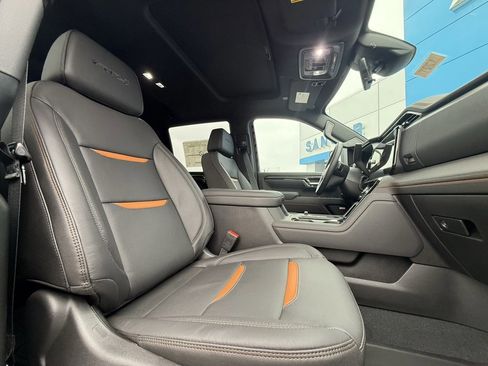 New 2026 GMC Sierra 2500 AT4 w/ AT4 Premium Plus Package image 13