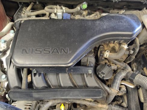 Used 2017 Nissan Rogue Sport SV image 30