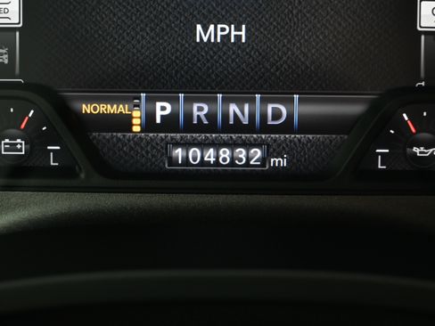 Used 2020 RAM 1500 Limited w/ Black Appearance Package image 22