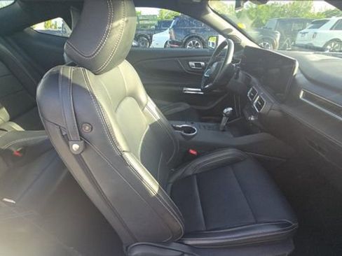 Used 2025 Ford Mustang Premium RWD image 6