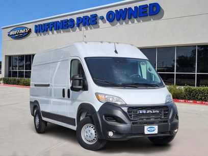 Used 2025 RAM ProMaster 2500 w/ Convenience Group