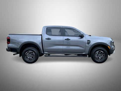 Used 2025 Ford Ranger XLT w/ Trailer Tow Package AWD/4WD image 4