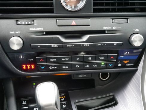 Used 2022 Lexus RX 350 F Sport image 23