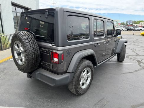 Used 2021 Jeep Wrangler Unlimited Sport AWD/4WD image 7