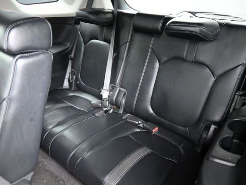 Certified 2023 Honda Pilot Touring image 21