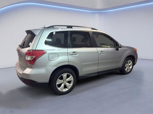 Used 2015 Subaru Forester 2.5i Limited image 6