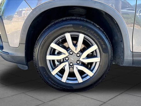 Used 2019 Honda Pilot EX-L image 11