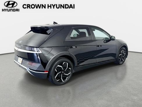 Used 2024 Hyundai Ioniq 5 SEL RWD image 5